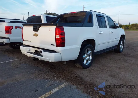 2008 Chevrolet Avalanche 1500 Ltz из США, поврежденный, VIN 3GNFK12348G164304